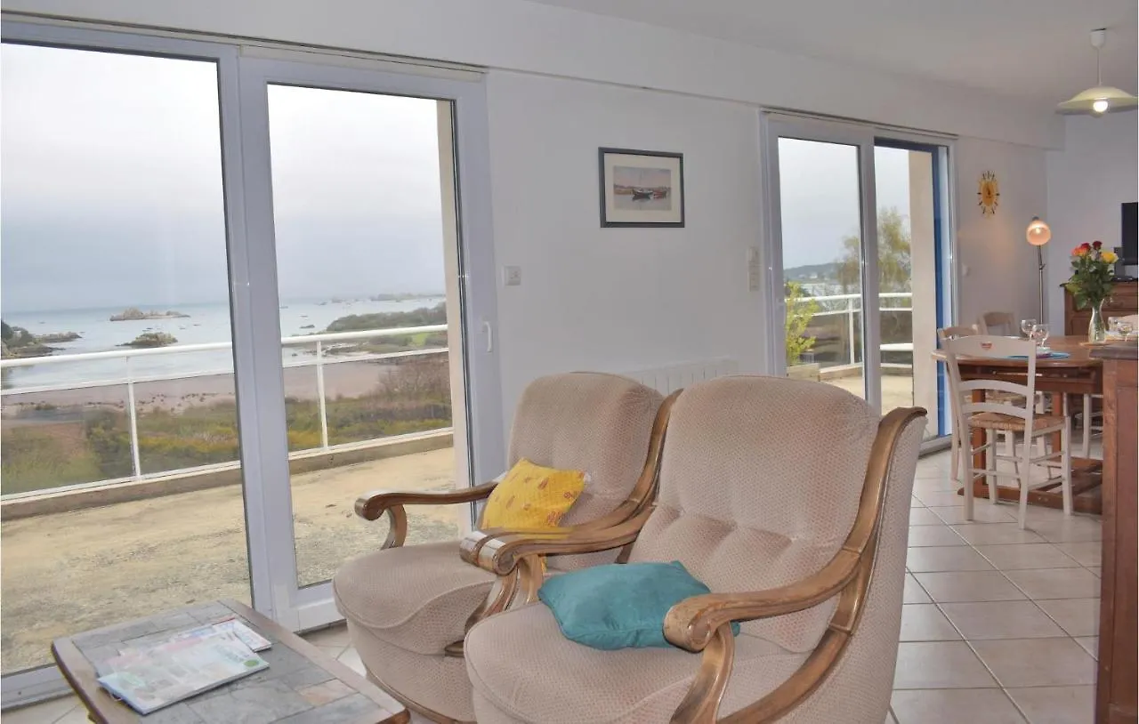 Amazing Home In Penvenan With Ethernet Internet 別荘