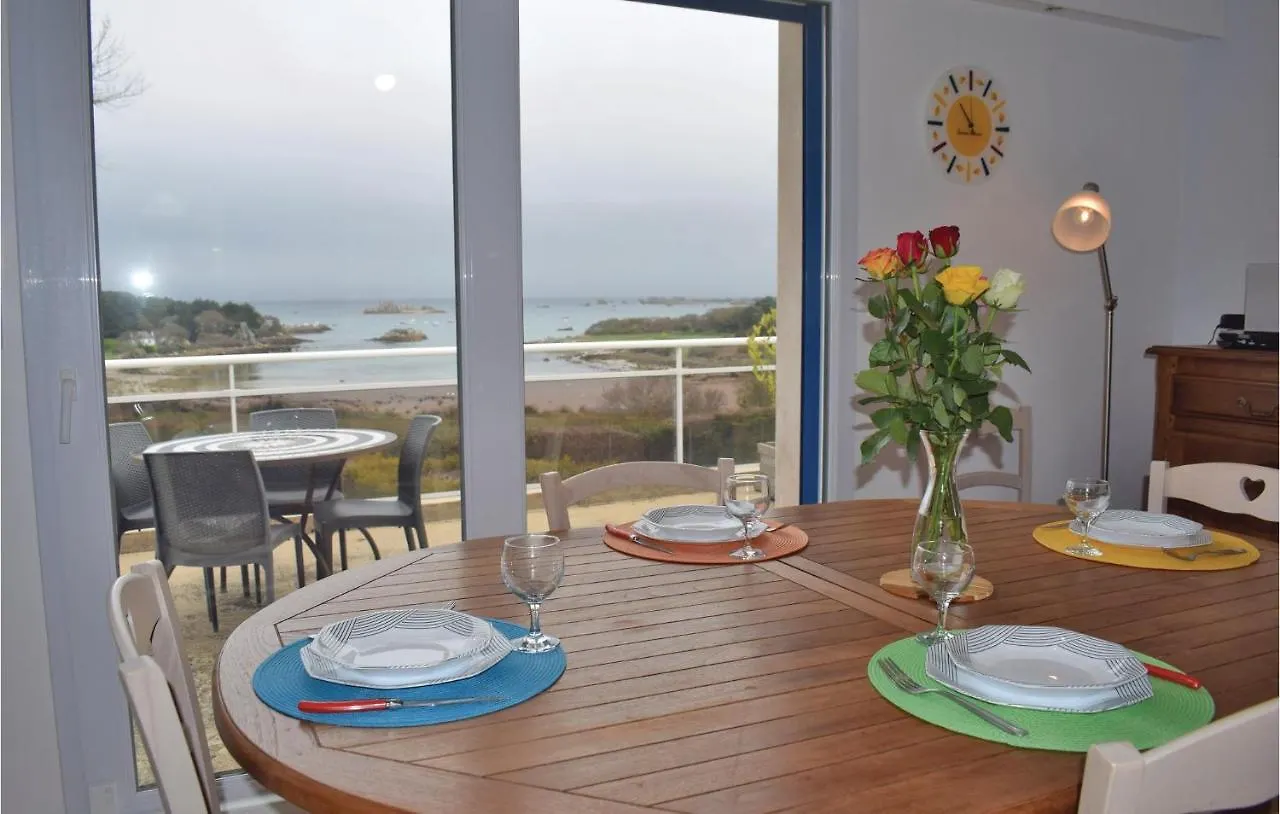 Amazing Home In Penvenan With Ethernet Internet 別荘