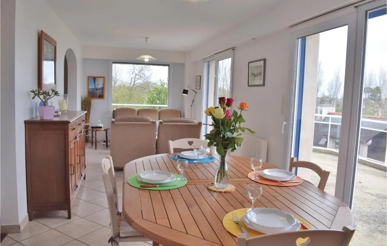 Amazing Home In Penvenan With Ethernet Internet 0*,  フランス